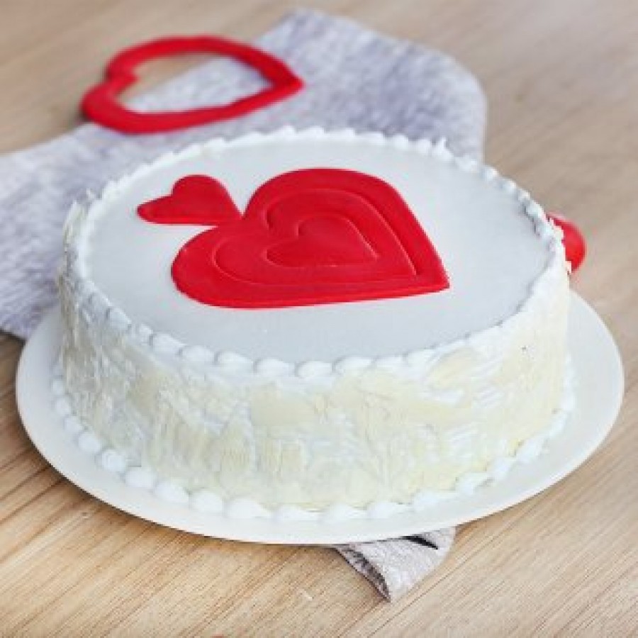 Red heart White Forest Cake 